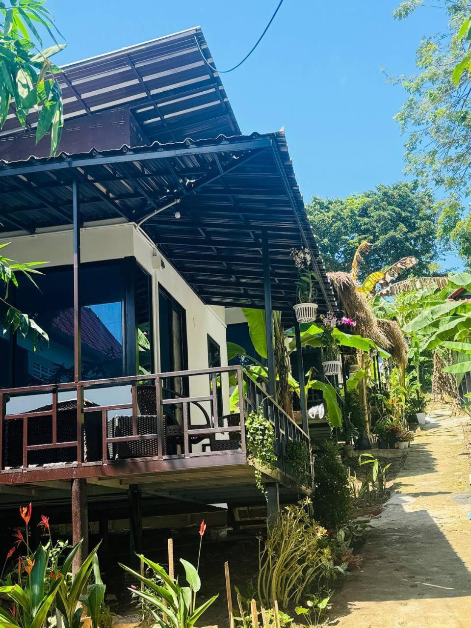 Real Hostel Kaoh Touch ภายนอก รูปภาพ